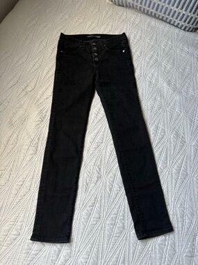 VERONICA BEARD Women's Black Skinny Jeans with Button Fly